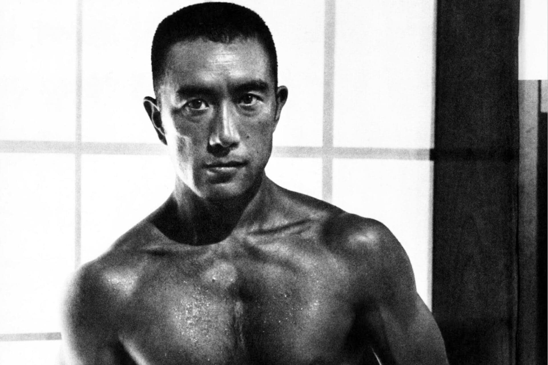 yukio-mishima-sun-and-steel-narcissism-of-being-weak