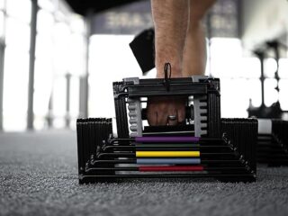 powerblock-elite-dumbbells-adjustable-fitness-equipment-andreia-philosophy